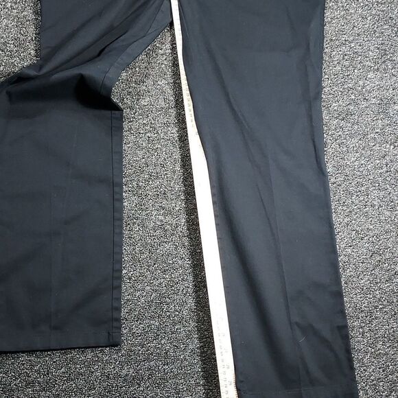 Black St. John's Bay Men's Dress Pants Size 34X32 - Picture 6 of 9
